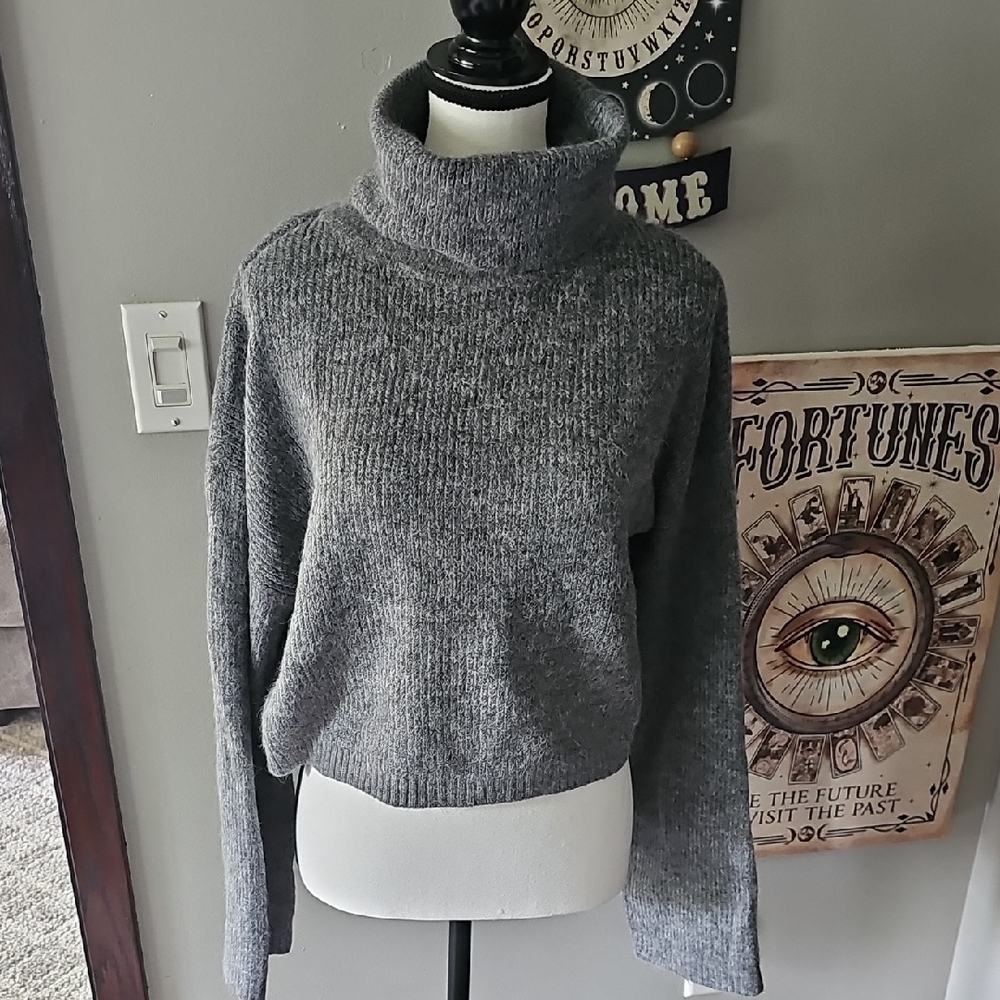 Wild Fable Gray Cowl Neck Sweater with Chunky Knit